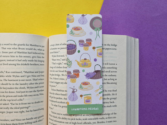Cottagecore - Bookmark